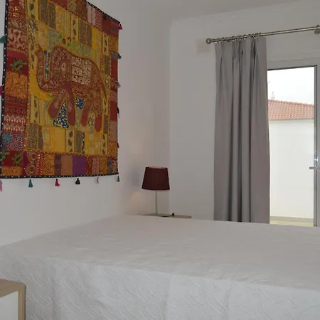 Moradia V2 Nova E Proximo Da Holiday home *