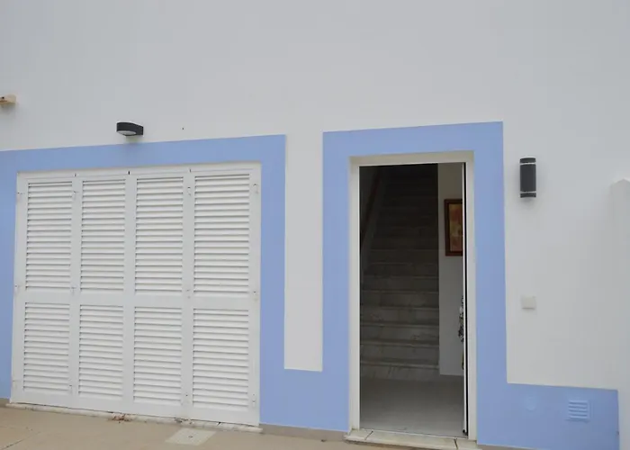 Moradia V2 Nova E Proximo Da Vila Nova De Cacela